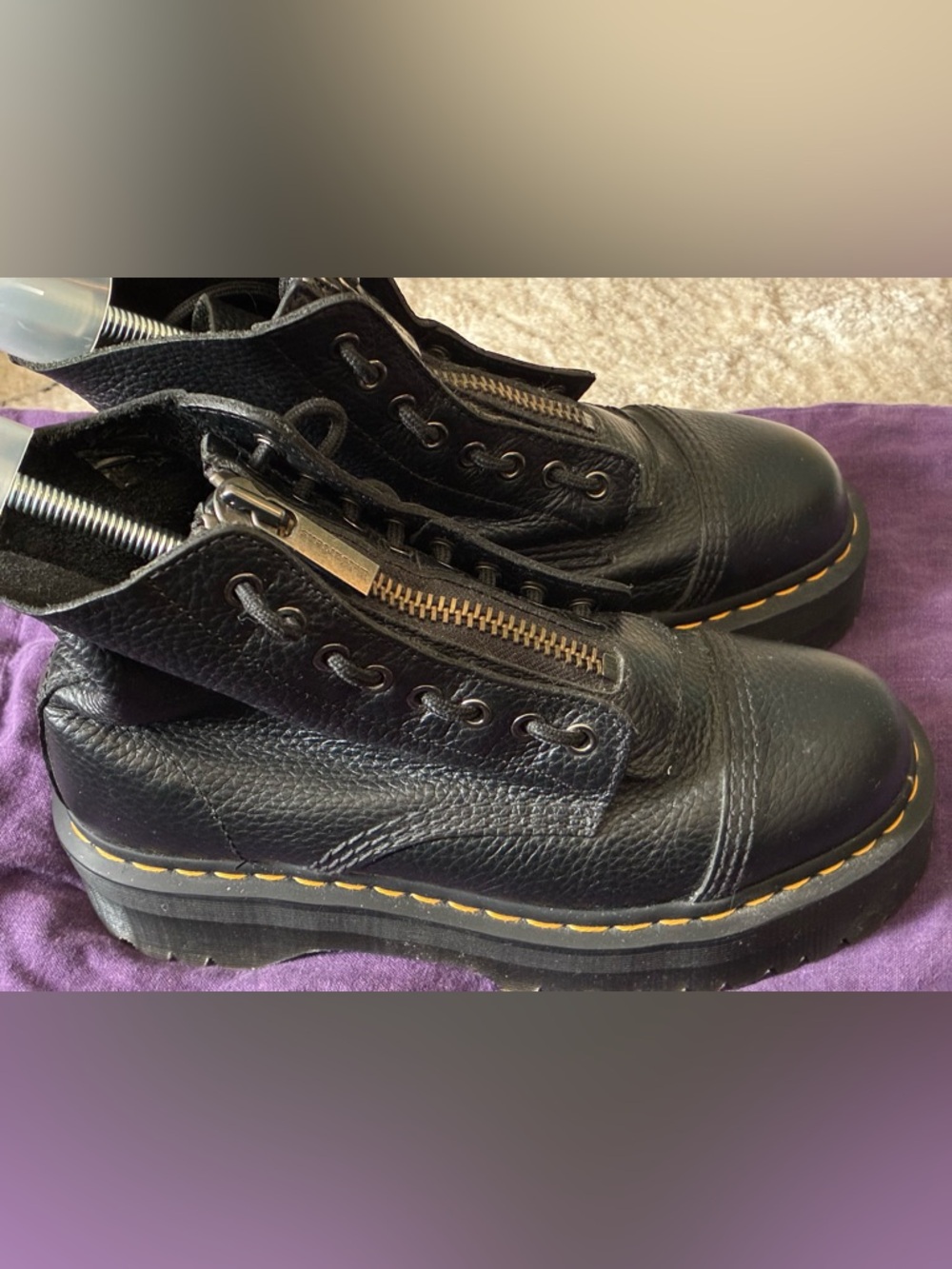 Dr. Martens Black Sinclair leather Zip-Front Combat Boots. - Picture 5 of 10